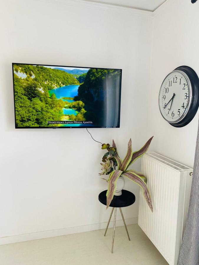 2 Bd Top Floor Aprt With Acropolis View Athen Exterior foto